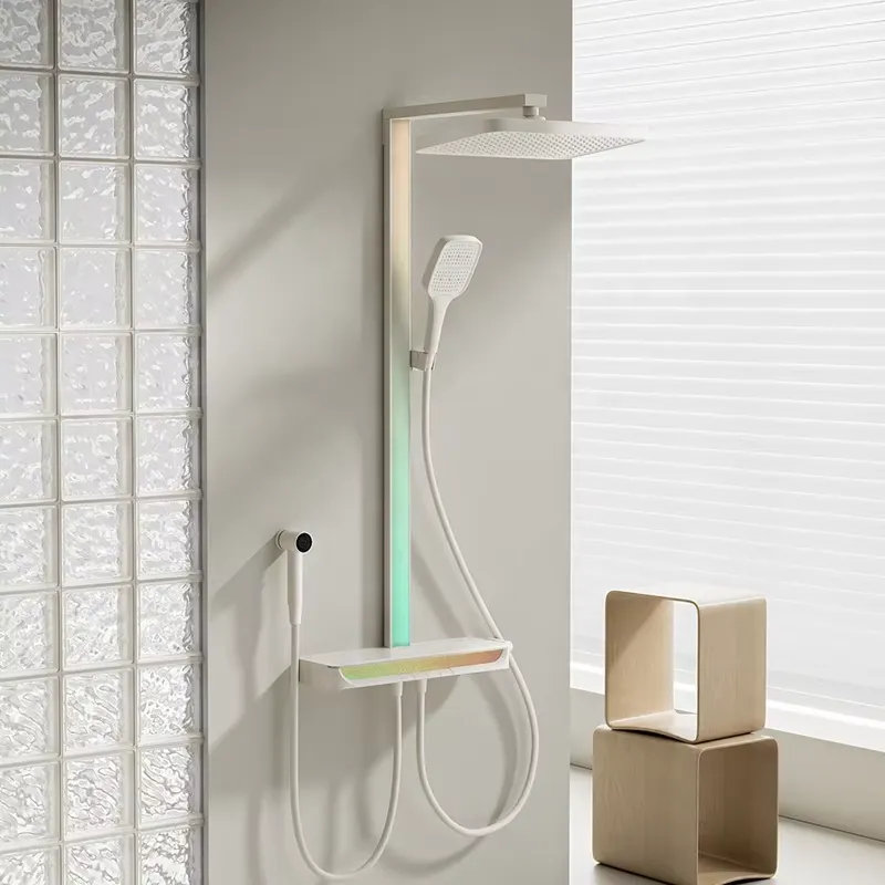 Spa & Wellness Zámeček Petrovice - Messing Digitaler Wasserfall-Duschset Wandmontiert Regen-Piano Smart